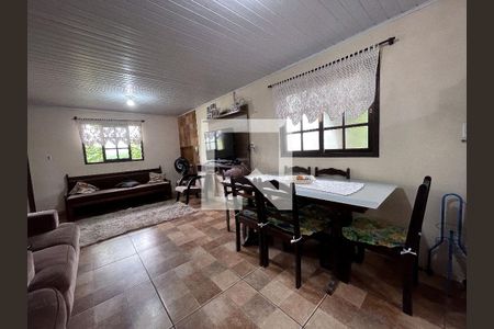 Sala de casa à venda com 3 quartos, 200m² em Feitoria, São Leopoldo