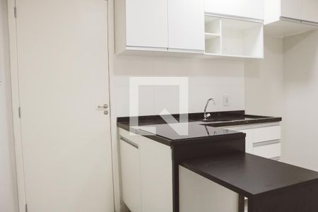 Sala/Cozinha de apartamento para alugar com 2 quartos, 32m² em Jardim São Paulo, São Paulo