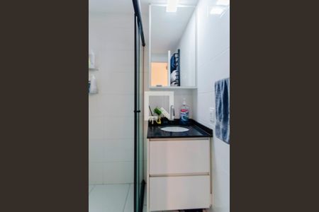 Banheiro de kitnet/studio à venda com 1 quarto, 27m² em Vila Dom Pedro I, São Paulo