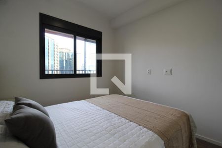 Quarto Suíte de kitnet/studio para alugar com 1 quarto, 31m² em Moema, São Paulo