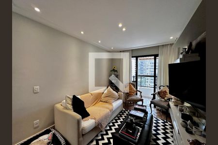 Sala de apartamento para alugar com 3 quartos, 95m² em Cidade Monções, São Paulo