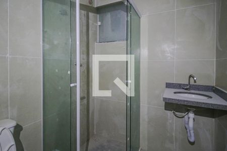 banheiro de apartamento para alugar com 1 quarto, 42m² em Jardim Itapark Velho, Mauá