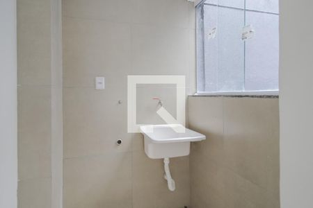 Área de Serviço de apartamento para alugar com 1 quarto, 36m² em Jardim Itapark Velho, Mauá