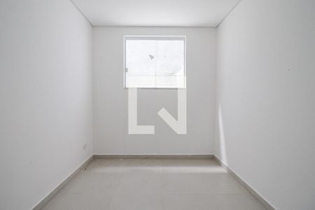 Quarto 2 de apartamento para alugar com 2 quartos, 44m² em Jardim Itapark Velho, Mauá