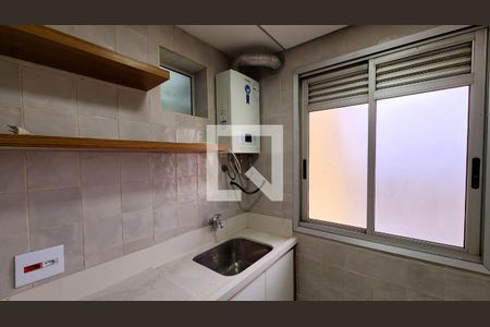 Cozinha e Área de Serviço de apartamento para alugar com 2 quartos, 74m² em Retiro, Jundiaí