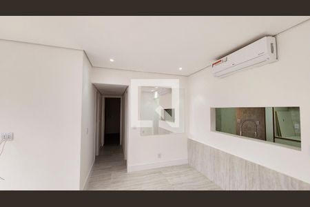 Sala de apartamento para alugar com 2 quartos, 74m² em Retiro, Jundiaí