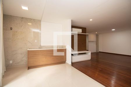 Sacada Sala de apartamento para alugar com 4 quartos, 238m² em Sqs 202, Brasília