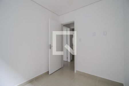 Quarto de apartamento para alugar com 2 quartos, 44m² em Jardim Itapark Velho, Mauá