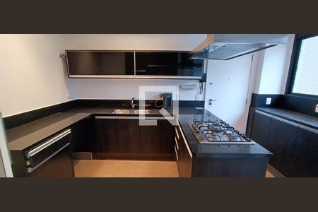 Cozinha de apartamento para alugar com 2 quartos, 146m² em Jardim Panorama, São Paulo