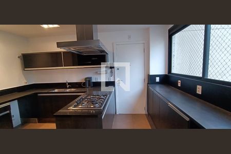 Cozinha de apartamento para alugar com 2 quartos, 146m² em Jardim Panorama, São Paulo