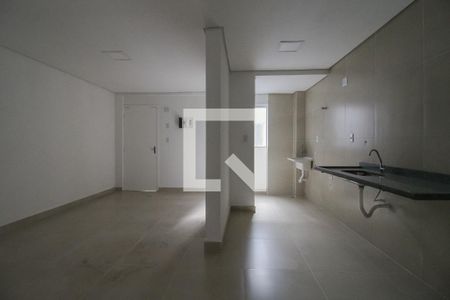 Sala/Cozinha de apartamento para alugar com 2 quartos, 45m² em Jardim Itapark Velho, Mauá