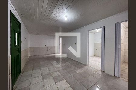 Sala  de casa de condomínio para alugar com 2 quartos, 80m² em Santos Dumont, São Leopoldo