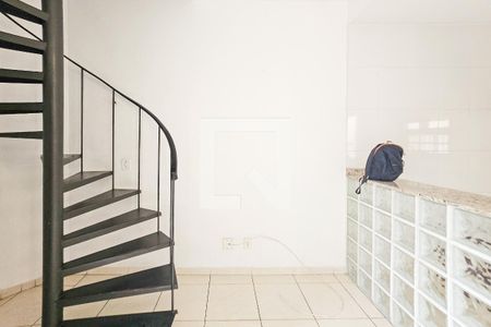 Sala de apartamento para alugar com 1 quarto, 50m² em Jardim Las Palmas, Guarujá