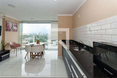 Cozinha de apartamento para alugar com 2 quartos, 46m² em Parque Industrial Tomas Edson, São Paulo