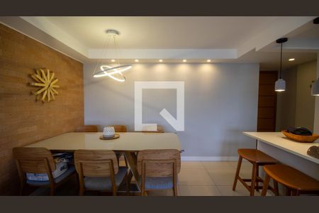 Sala de apartamento para alugar com 2 quartos, 82m² em Recreio dos Bandeirantes, Rio de Janeiro