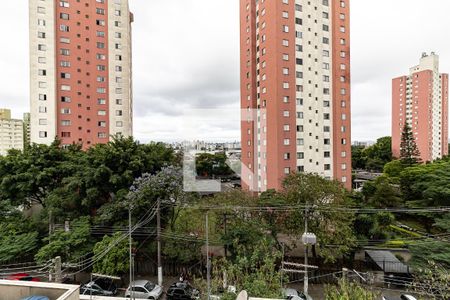 Vista do Quarto 1 de apartamento à venda com 2 quartos, 55m² em Vila Heliopolis, São Paulo