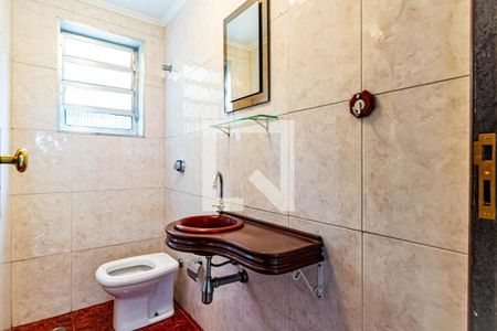 Lavabo de casa à venda com 3 quartos, 180m² em Vila Lageado, São Paulo