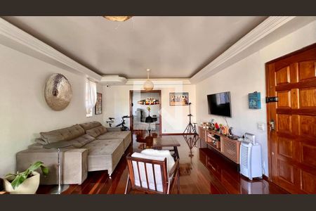 sala  de apartamento à venda com 3 quartos, 150m² em Santa Lúcia, Belo Horizonte