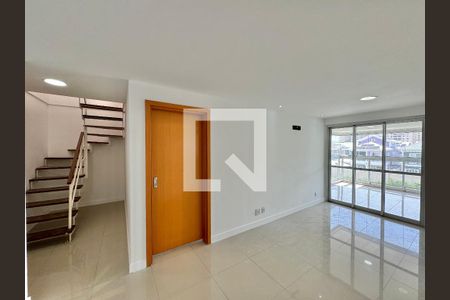 Sala de apartamento para alugar com 4 quartos, 156m² em Recreio dos Bandeirantes, Rio de Janeiro