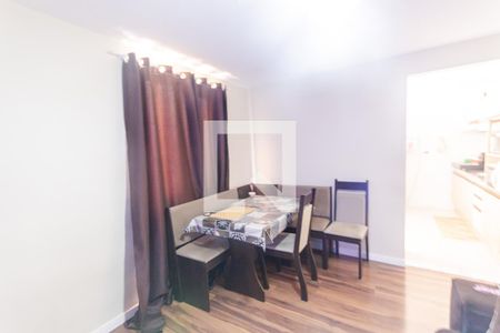 Sala de apartamento à venda com 2 quartos, 57m² em Conjunto Residencial Planeta, Santo André