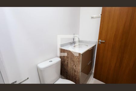 Apartamento à venda com 93m², 2 quartos e 1 vaga Apartamento à venda com 93m², 2 quartos e 1 vagaBanheiro