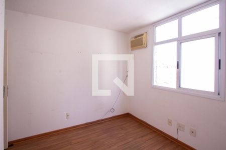 Quarto 1 de apartamento à venda com 3 quartos, 100m² em Ingá, Niterói