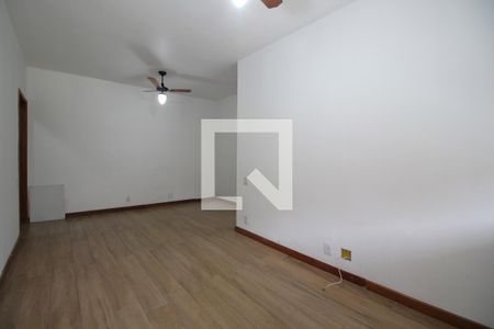 Sala de apartamento para alugar com 2 quartos, 71m² em Freguesia (jacarepaguá), Rio de Janeiro