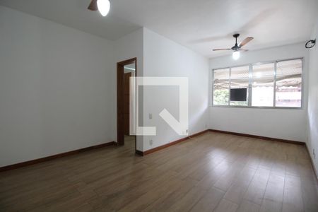 Sala de apartamento para alugar com 2 quartos, 71m² em Freguesia (jacarepaguá), Rio de Janeiro