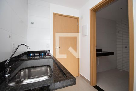 Cozinha de kitnet/studio para alugar com 1 quarto, 24m² em Taguatinga, Brasília