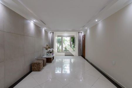 Sala de casa à venda com 5 quartos, 244m² em Jardim Vila Galvao, Guarulhos