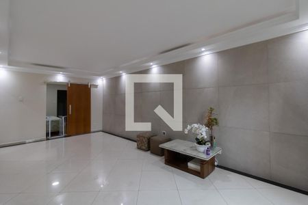 Sala de casa à venda com 5 quartos, 244m² em Jardim Vila Galvao, Guarulhos