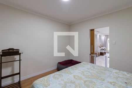 Suíte de casa à venda com 5 quartos, 244m² em Jardim Vila Galvao, Guarulhos