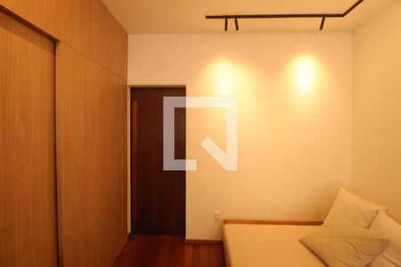 Sala  de apartamento à venda com 4 quartos, 145m² em Anchieta, Belo Horizonte