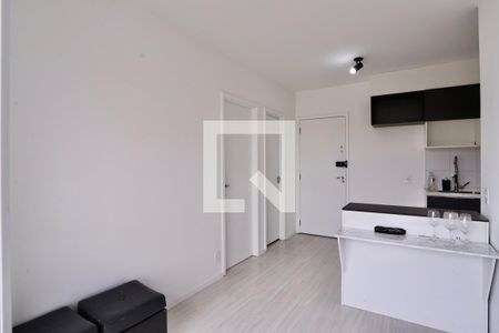 Sala de apartamento para alugar com 2 quartos, 48m² em Vila Invernada, São Paulo