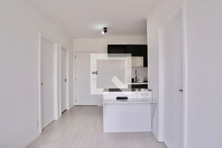 Sala de apartamento para alugar com 2 quartos, 48m² em Vila Invernada, São Paulo