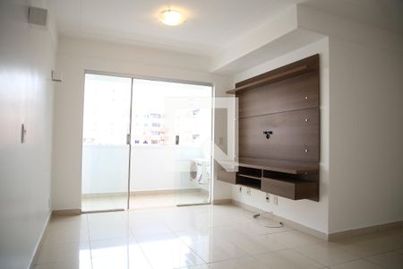 Sala de apartamento para alugar com 2 quartos, 70m² em Setor Bueno, Goiânia