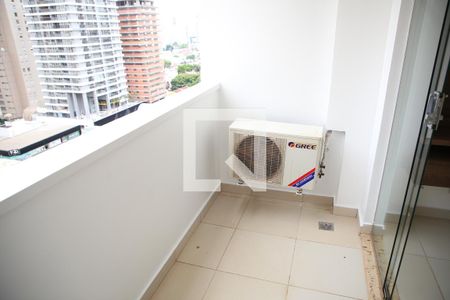 Varanda da Sala de apartamento para alugar com 2 quartos, 70m² em Setor Bueno, Goiânia