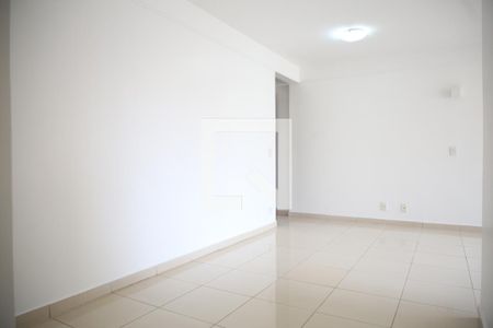 Sala de apartamento para alugar com 2 quartos, 70m² em Setor Bueno, Goiânia