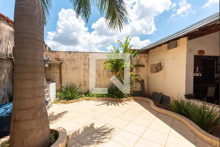 Vista da Suíte de casa à venda com 3 quartos, 110m² em Cidade Satélite Íris, Campinas