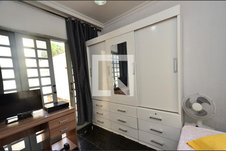 Quarto 1 de apartamento à venda com 2 quartos, 110m² em Sagrada Família, Belo Horizonte