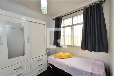 Quarto 1 de apartamento à venda com 2 quartos, 110m² em Sagrada Família, Belo Horizonte