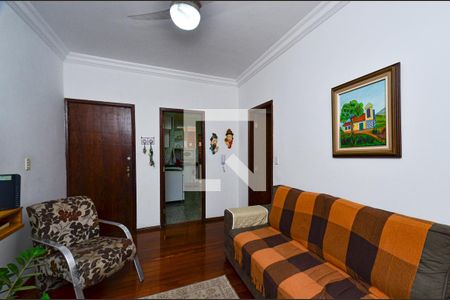 Sala de estar de apartamento à venda com 2 quartos, 110m² em Sagrada Família, Belo Horizonte