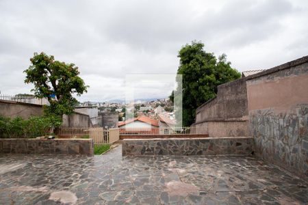 Vista da Varanda da Sala de casa para alugar com 2 quartos, 90m² em Santa Rosa, Belo Horizonte