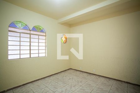 Suíte de casa para alugar com 2 quartos, 90m² em Santa Rosa, Belo Horizonte