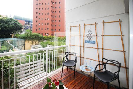 Varanda de apartamento para alugar com 2 quartos, 80m² em Vila Nova Conceição, São Paulo