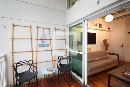 Varanda de apartamento para alugar com 2 quartos, 80m² em Vila Nova Conceição, São Paulo