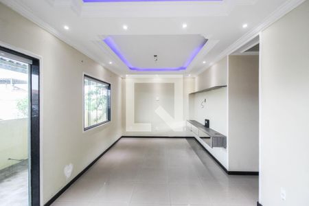 Sala de casa para alugar com 2 quartos, 65m² em Centro, Mesquita