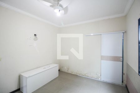 Suíte 1 de casa para alugar com 2 quartos, 65m² em Centro, Mesquita