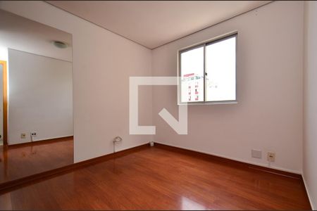 Quarto2 de apartamento à venda com 4 quartos, 181m² em Sagrada Família, Belo Horizonte