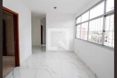 Sala de apartamento para alugar com 2 quartos, 68m² em Ipiranga, Belo Horizonte